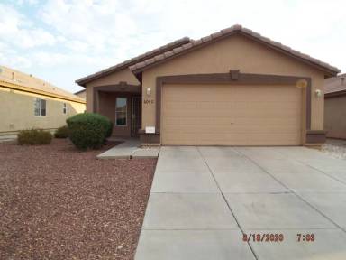 Main picture of 6042 W Encinas Ln