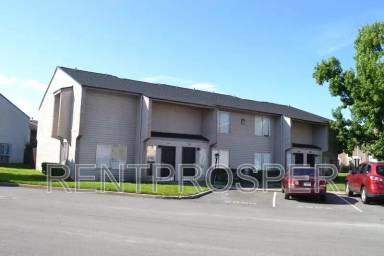 Main picture of 2000 Ludlow Ln