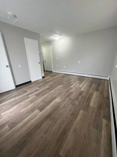 Main picture of 470 Burritt St Apartments
