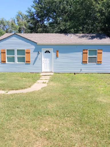 Main picture of 219 SE 34th St