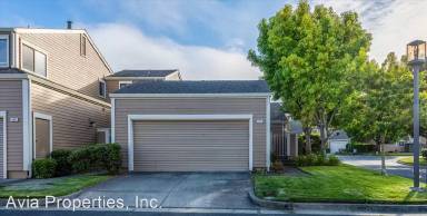 Main picture of 161 Crown Cir