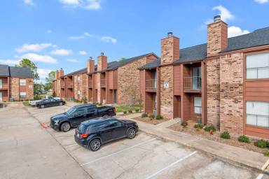 Main picture of 8916 S 3rd Ave