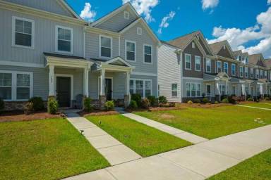 Main picture of 326 Surfbird Rd