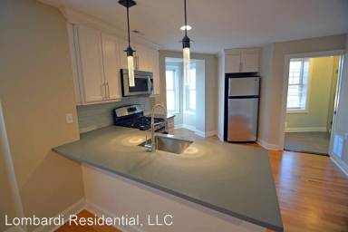 Main picture of 222 W Lancaster Ave
