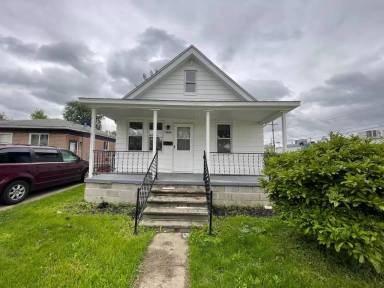 Main picture of 8030 Chalmers Ave