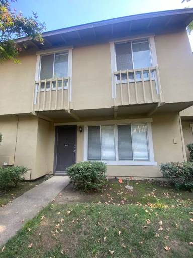 Main picture of 8865 La Riviera Dr