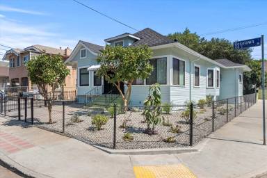 Main picture of 153 Roselawn Pl