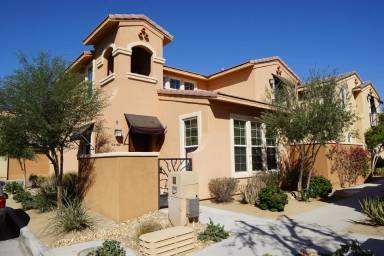 Main picture of 52160 Desert Spoon Ct