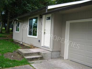 Main picture of 21600 SE Alder St
