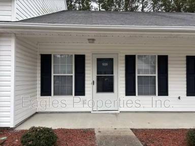 Main picture of Sheridan Forest Apartments