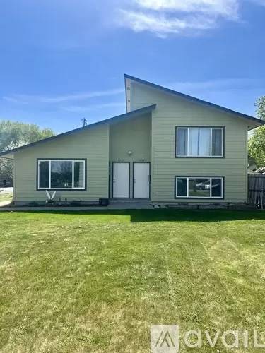 Main picture of 2628 E Sinto Ave