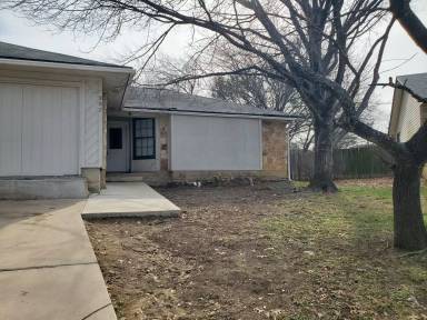 Main picture of 907 Fairway Green Cv