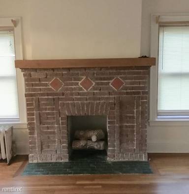 Main picture of 2193 Grandview Ave