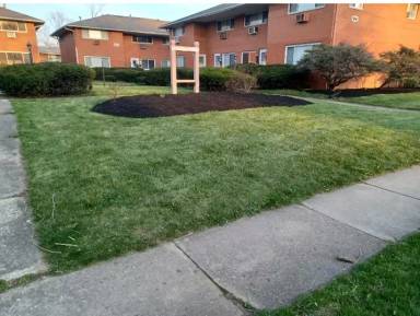 Main picture of 5818 N Meadows Blvd