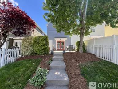 Main picture of 15936 Rose Glenn Ln