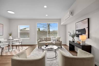 Main picture of 202 S Union Rd