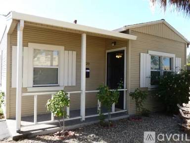 Main picture of 3725 Castro Valley Blvd