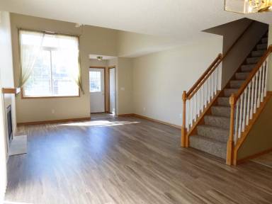 Main picture of 6213 Maclynn Ave NE
