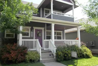 Main picture of 2850 Sitting Bull Way