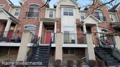 Main picture of 1502 Lakeridge Ct