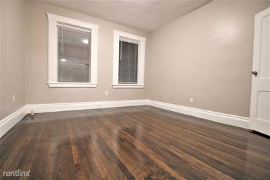 Main picture of 44 Waverly St