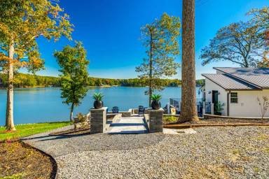 Main picture of 6788 Bucleigh Rd