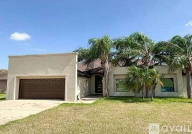 Main picture of 1558 Guadalajara Ave