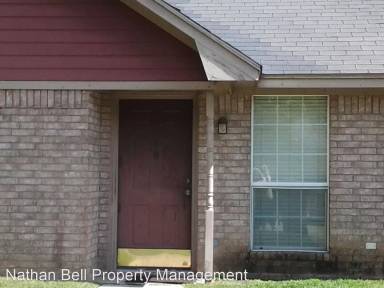 Main picture of 526 Kirkland Ln