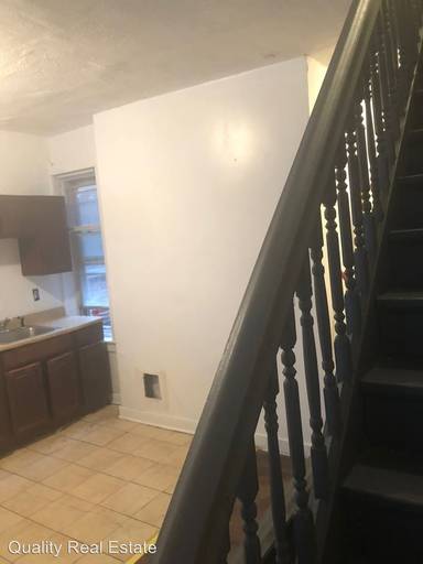 Main picture of 3717 N 16th St