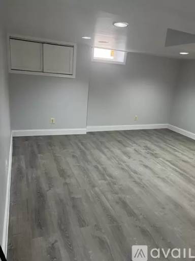Main picture of 5535 Gist Ave