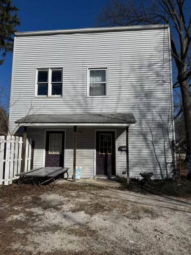 Main picture of 1017 1/2 Vine St