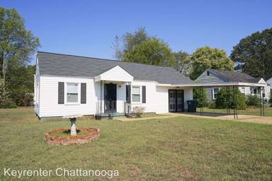 Main picture of 2111 Delano Dr