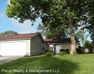 Main picture of 952 Aries Rd W