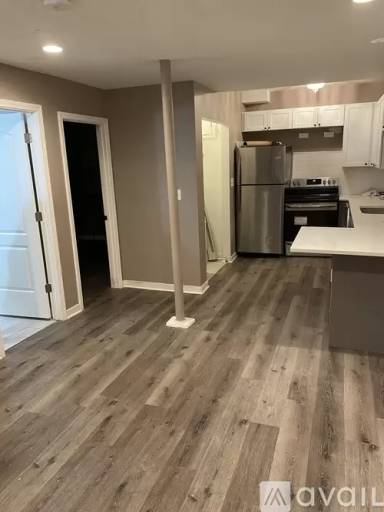 Main picture of 7026 S Cregier Ave