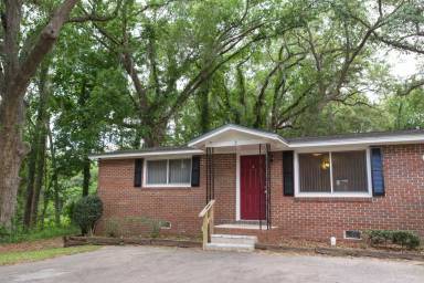 Main picture of 1547 Coombs Dr