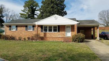 Main picture of 130 Sherwood Dr