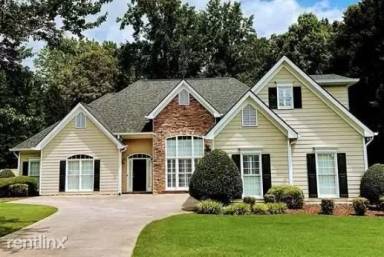 Main picture of 2775 Sawnee View Dr