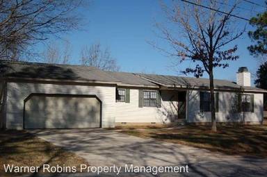Main picture of 429 Sentry Oak Dr