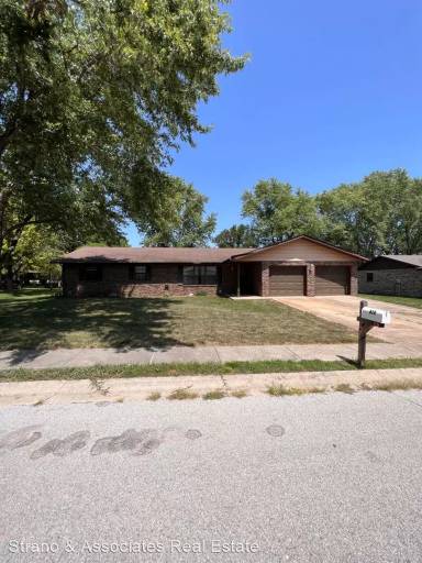 Main picture of 312 Weatherstone Dr