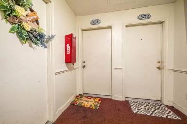 Main picture of 1320 Park Glen Dr