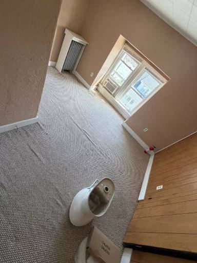 Main picture of 834 Latimer St