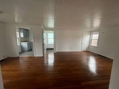 Main picture of 418 W Rudisill Blvd