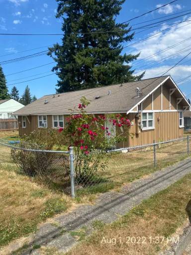 Main picture of 1009 52nd St SE