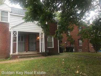 Main picture of 16901 Hubbell St