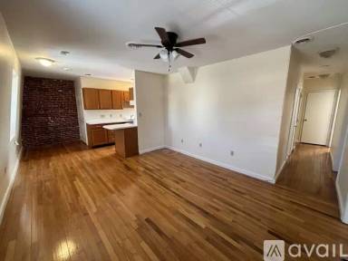 Main picture of 1213 Adams St