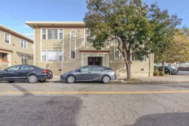 Main picture of 3804 Opal St