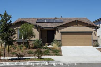 Main picture of 28520 Clearview St