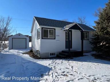 Main picture of 2141 S Norton Ave