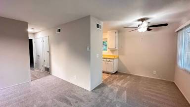 Main picture of 120 Lisa Ln