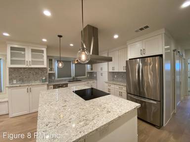 Main picture of 1548 N Mariposa Ave
